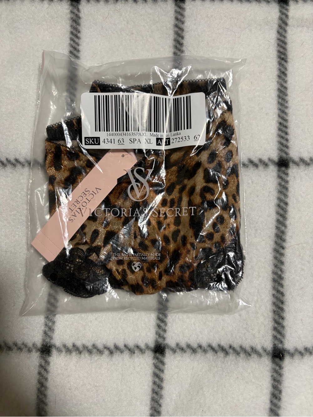 Victoria Secrete cheeky panties XL